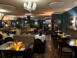 Screenshot-2025-06-10-at-15-26-04-SCHUeTZENGARTEN-@restaurantschuetzengarten-•-Instagram-Fotos-und-Videos.png